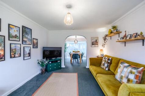 Cherrytree Place-8.jpg