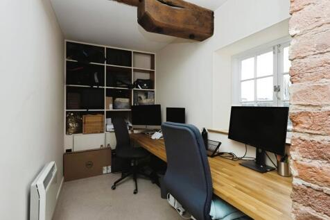Bedroom Three/Study