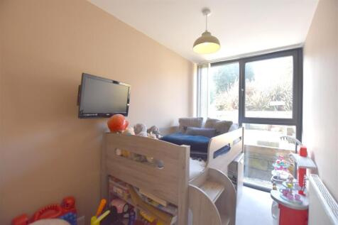 Bedroom 3.jpg