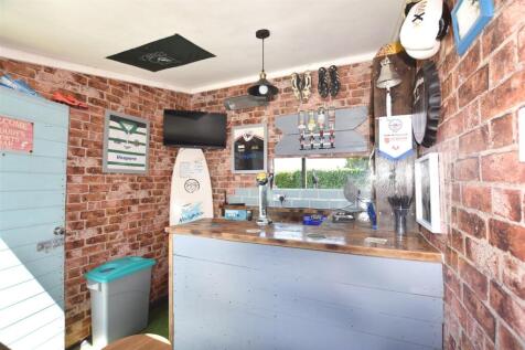 Bar Lynmouth.jpg