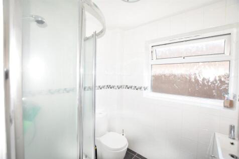 Ensuite.jpg