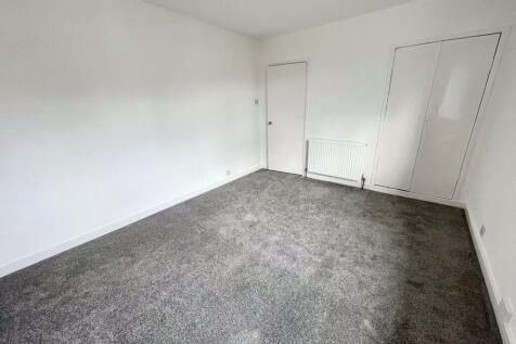 Main Bedroom 1