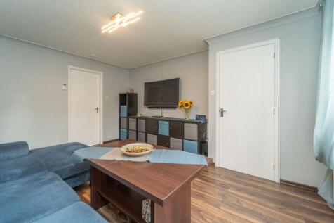 Living Room 5