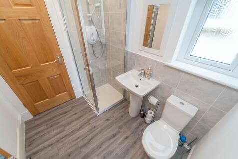 Jack and Jill Shower Room