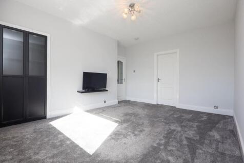Lounge Dining/Room