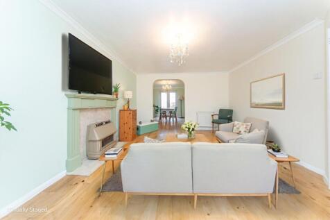 Lounge - Virtually Staged