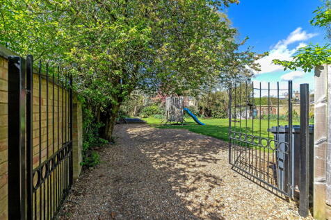 Property Image 34