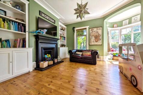 Property Image 4