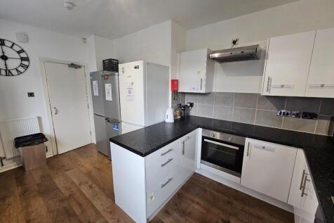 Communal Kitchen