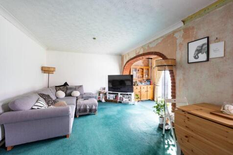 LOUNGE (2)