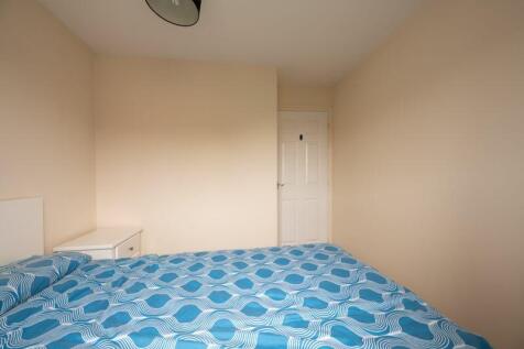BEDROOM NO. 2 (2)