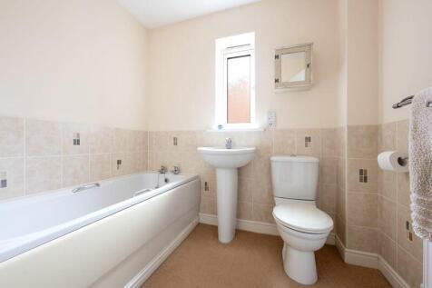 HOUSE BATHROOM