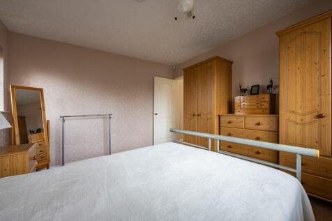 BEDROOM NO. 2 (2)