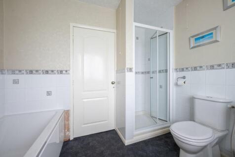 HOUSE BATHROOM SHOWER CUBICLE 