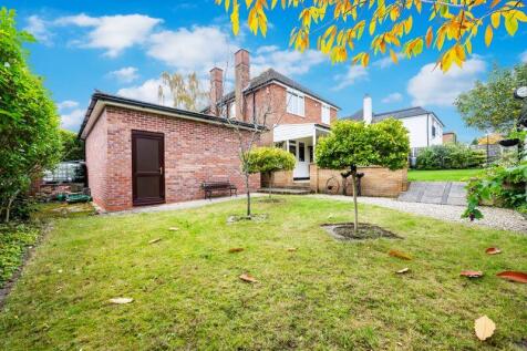 REAR VIEW OF PROPERTY (SIDE)