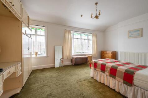 BEDROOM NO. 1