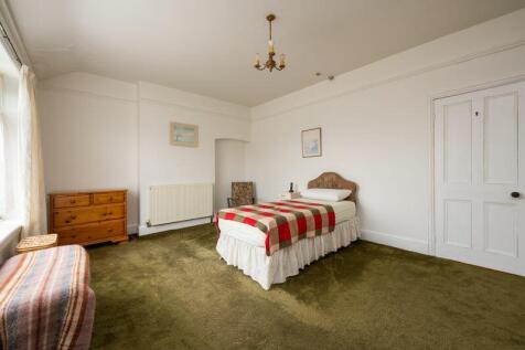 BEDROOM NO. 1 (2)