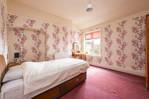 BEDROOM NO. 2