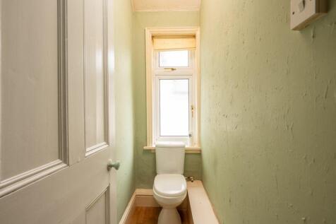 SEPARATE 1st FLOOR WC