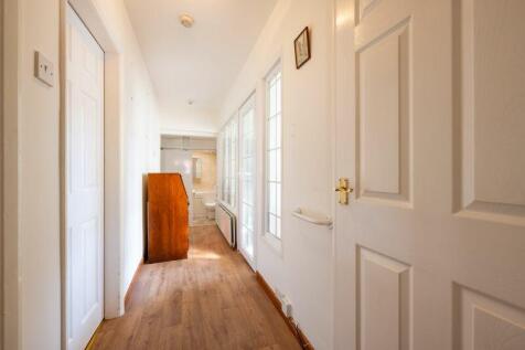 INNER HALLWAY