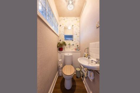 Fitted Cloakroom