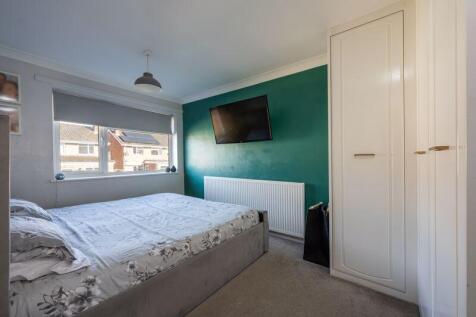 BEDROOM NO. 1