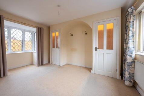 BEDROOM NO. 1