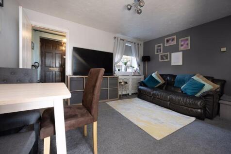 LOUNGE (2)