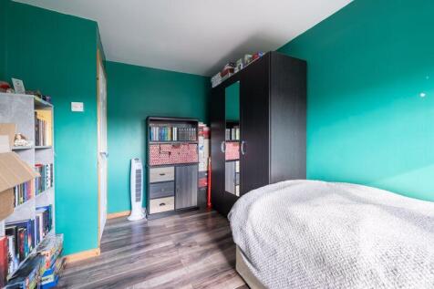 BEDROOM NO. 2 (2)
