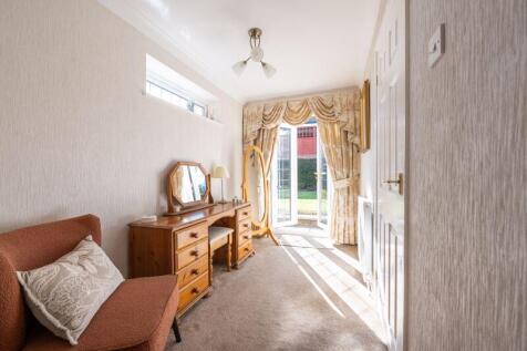 DRESSING AREA off BEDROOM NO. 1