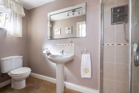 EN SUITE off BEDROOM NO. 1