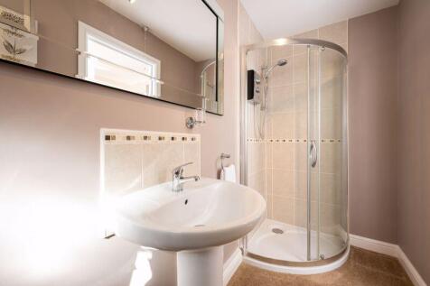 EN SUITE SHOWER CUBICLE ENCLOSURE