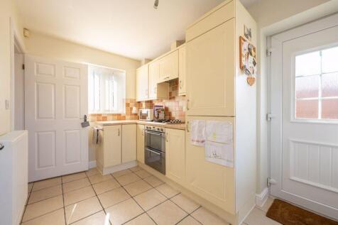 KITCHEN (2)