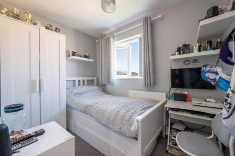 BEDROOM NO. 3