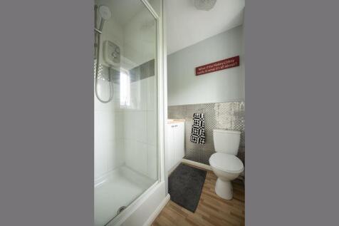 EN SUITE off BEDROOM NO. 1