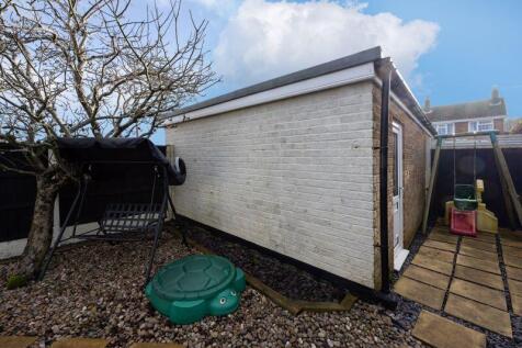 GARAGE off REAR GARDEN