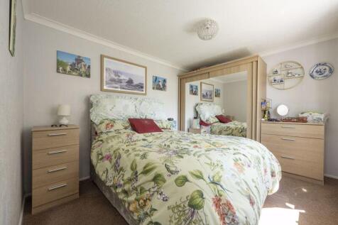 BEDROOM NO. 1