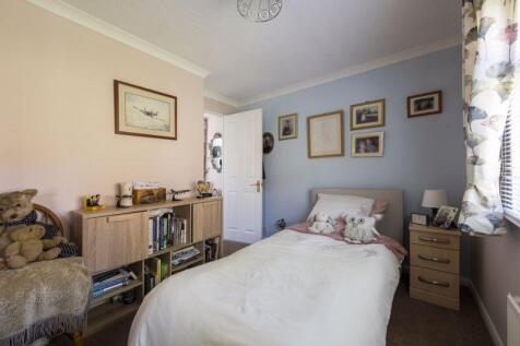 BEDROOM NO. 2