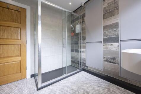 SHOWER ENCLOSURE