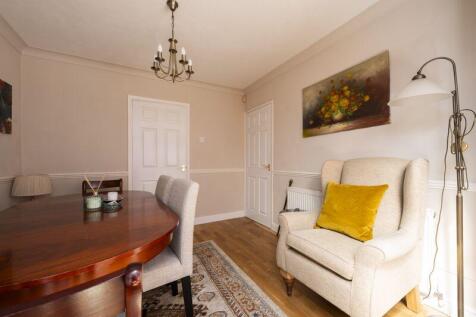 DINING ROOM (REAR)