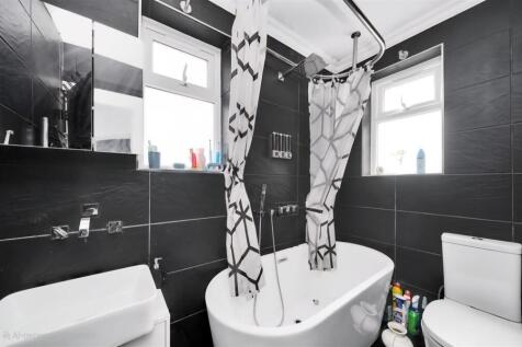 Screenshot_20250310_154037_Rightmove(1).jpg
