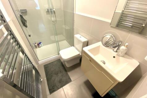 Shower 65B.jpg