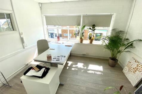 Upstairs Office 3.jpg