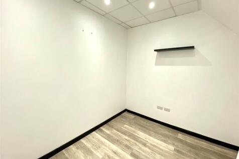 Office 1.jpg