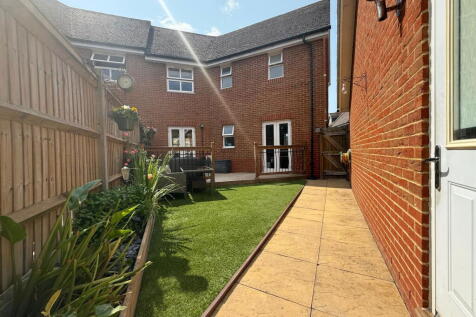 Property Image 8