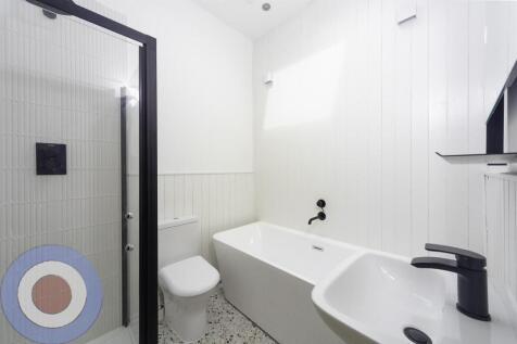 bath_2-Edit.jpg
