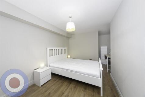 bed1-Edit.jpg