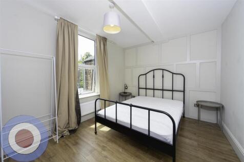 bed2-Edit.jpg