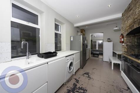 kitchen-Edit.jpg