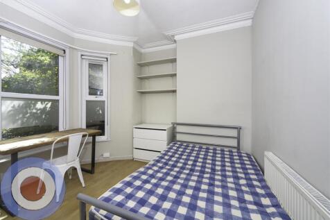 bed2-Edit.jpg
